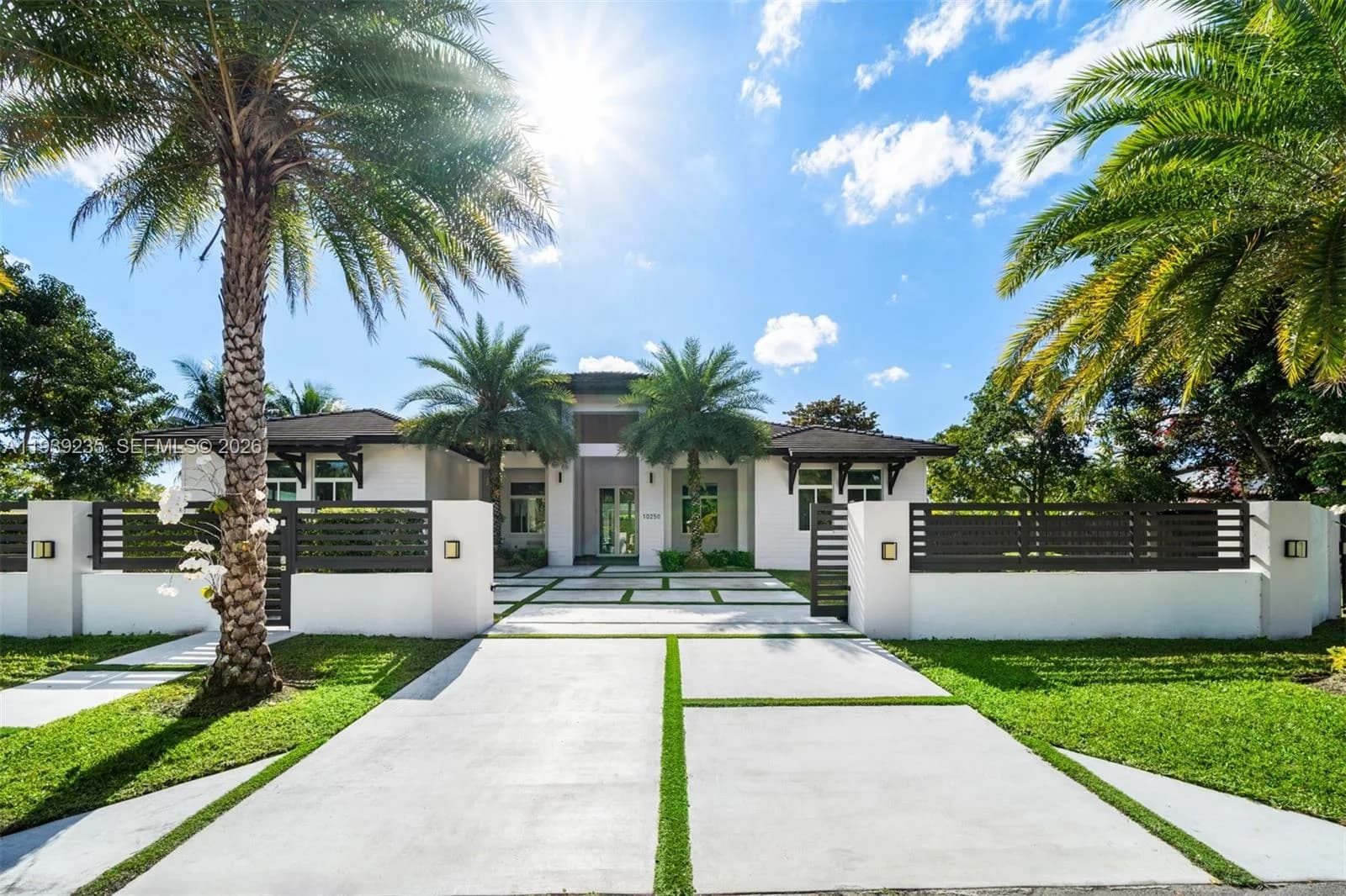 10250 SW 135th St, Miami FL 33176