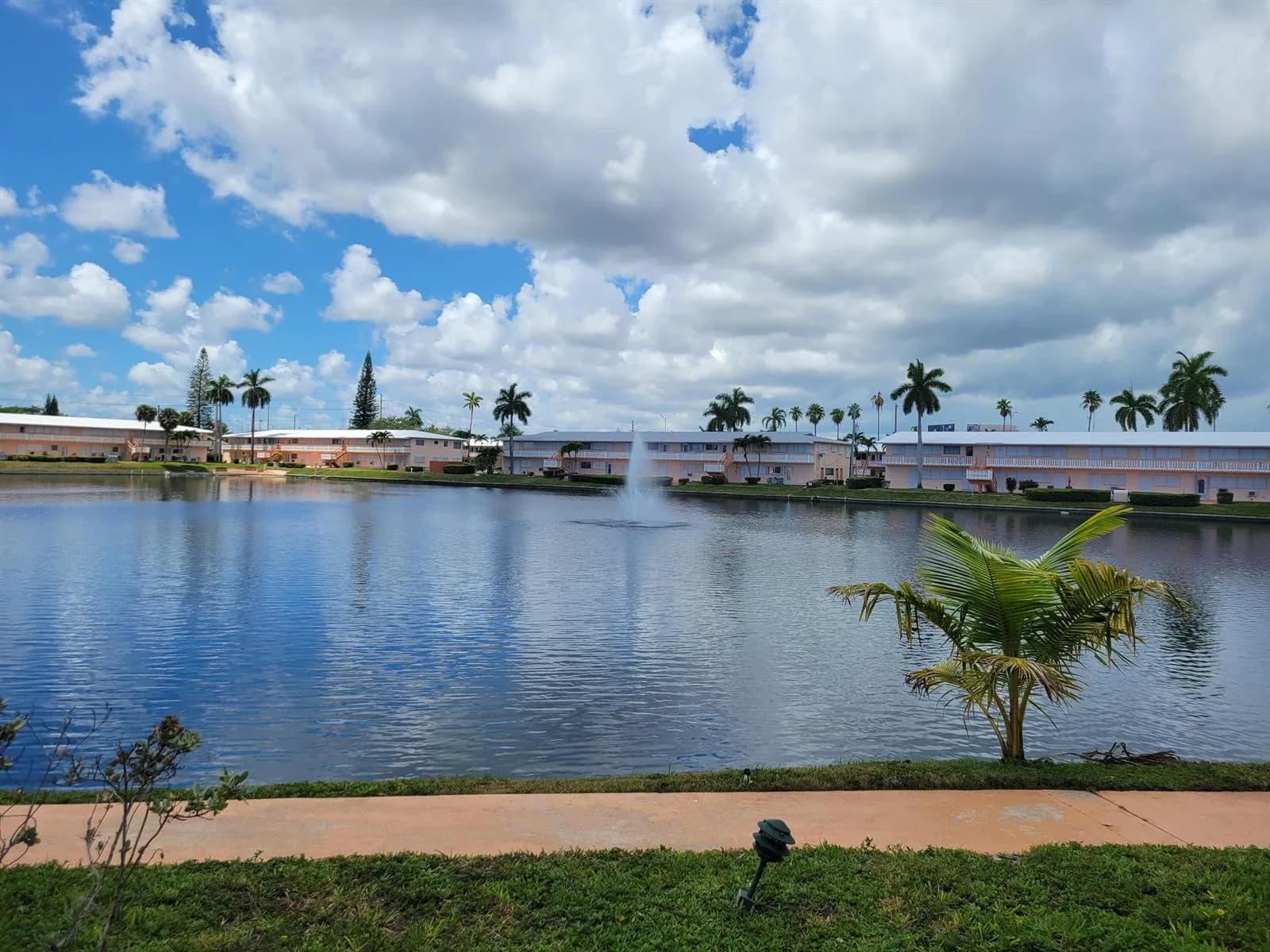 1015 SW 11th Avenue # 12k, Hallandale Beach, FL 33009