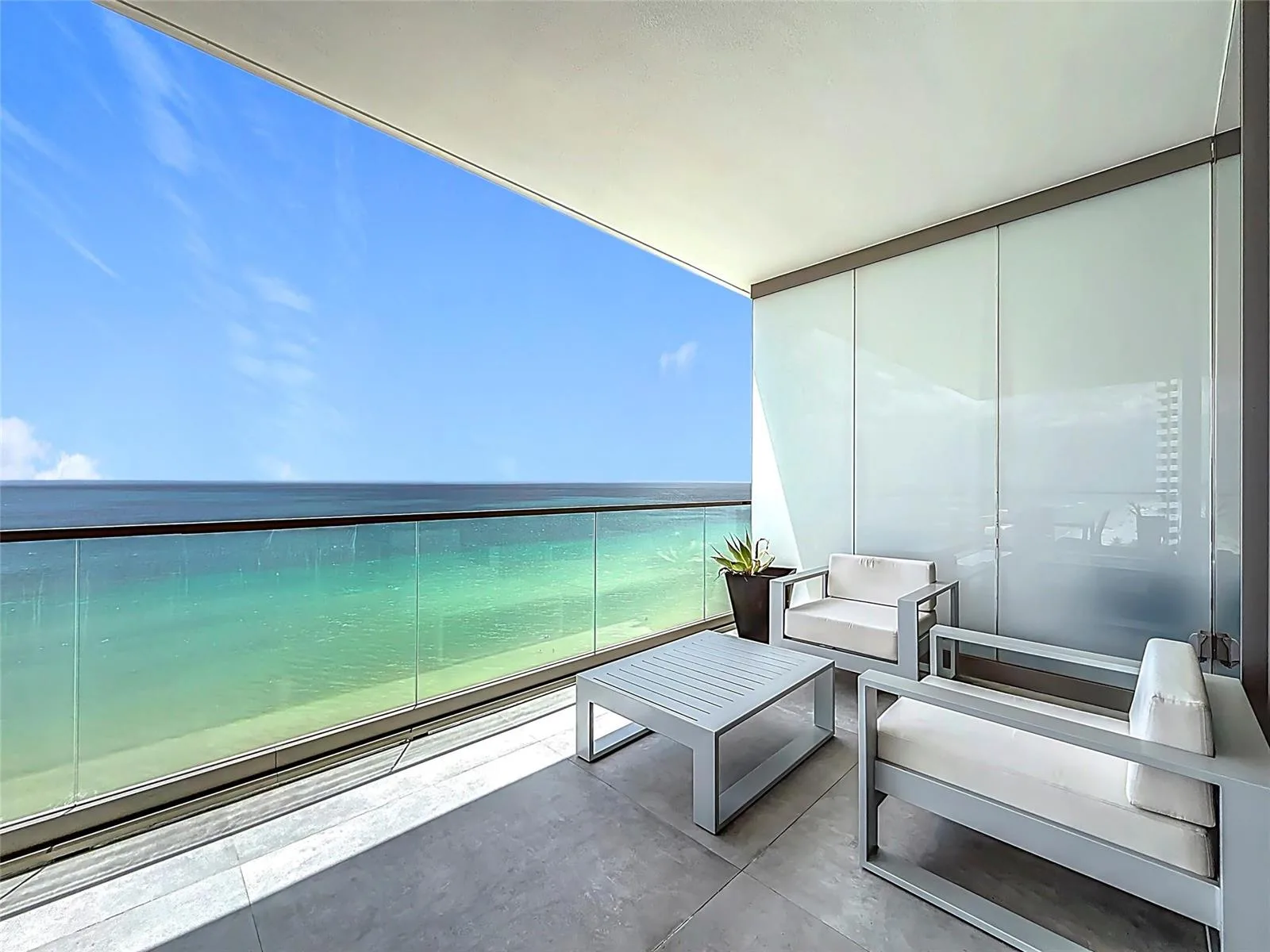2000 S Ocean Drive # 12A, Hallandale Beach FL 33009