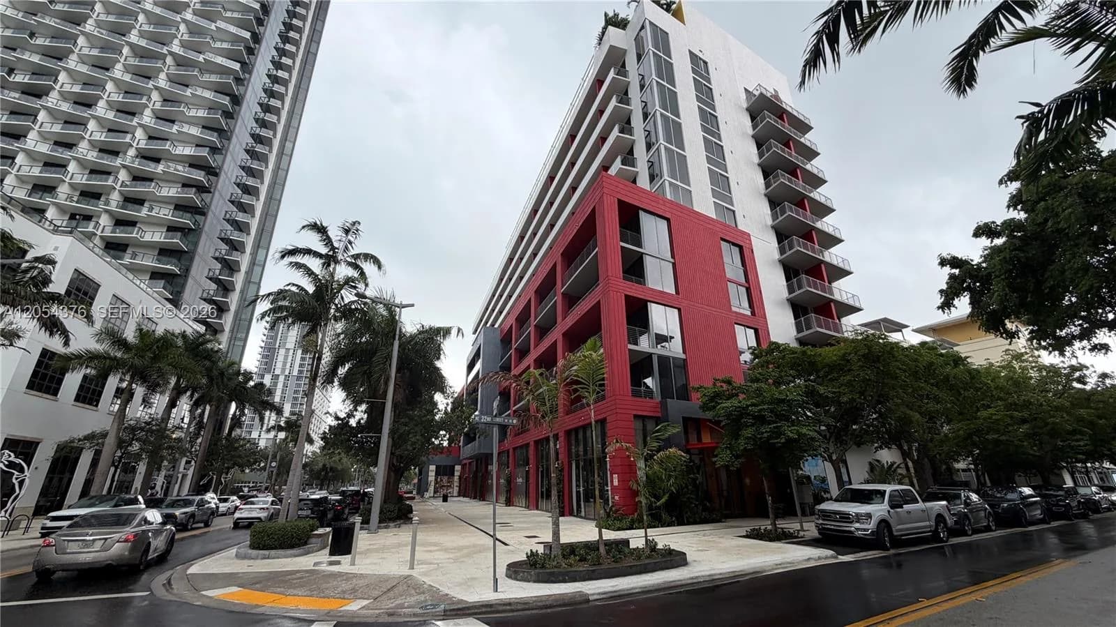 90 NE 32nd Ave. # PH17, Miami, FL 33137