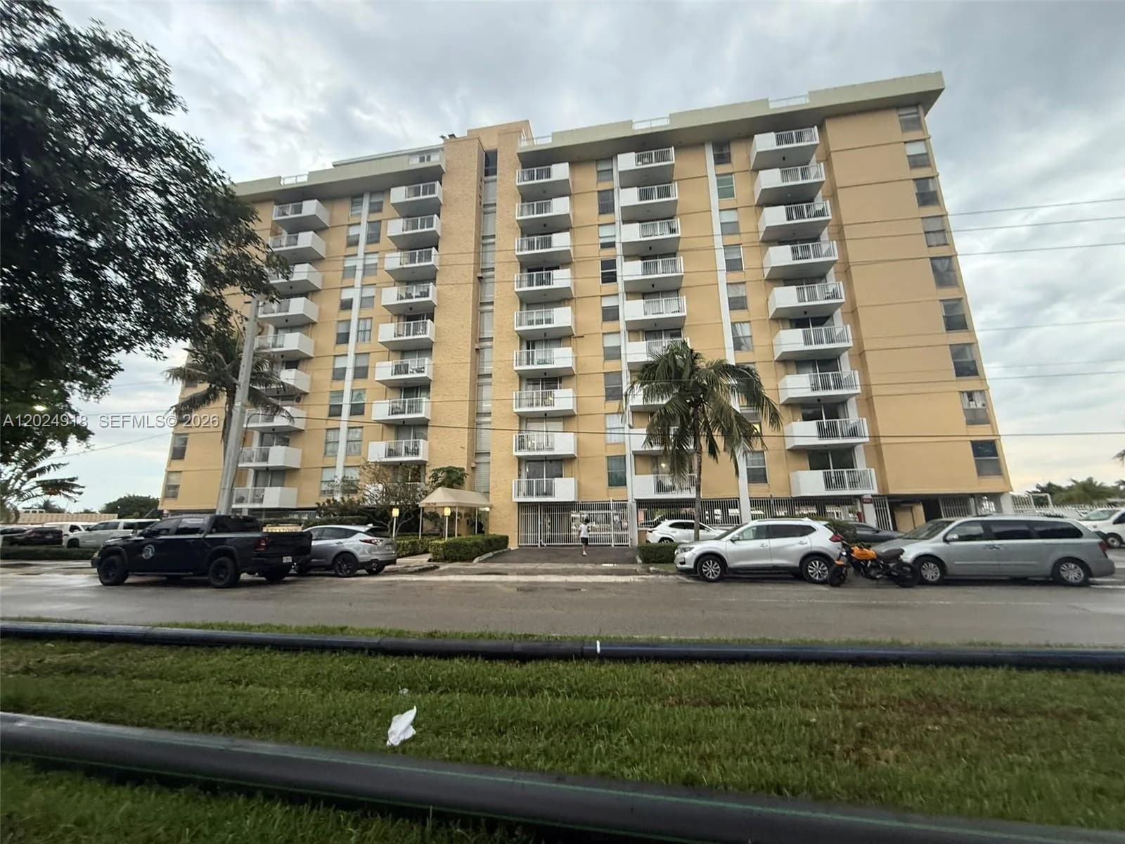 2020 NE 135th St # 503, North Miami, FL 33181