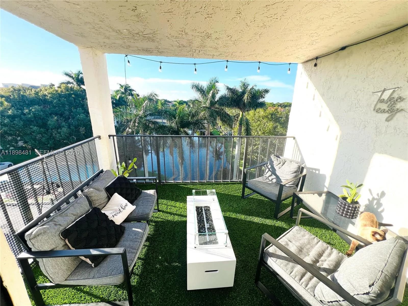 6190 Woodlands Blvd # 517, Tamarac FL 33319