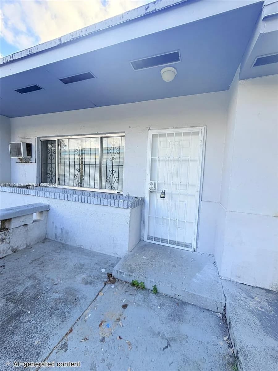 590 NW 46th St # 2, Miami, FL 33127