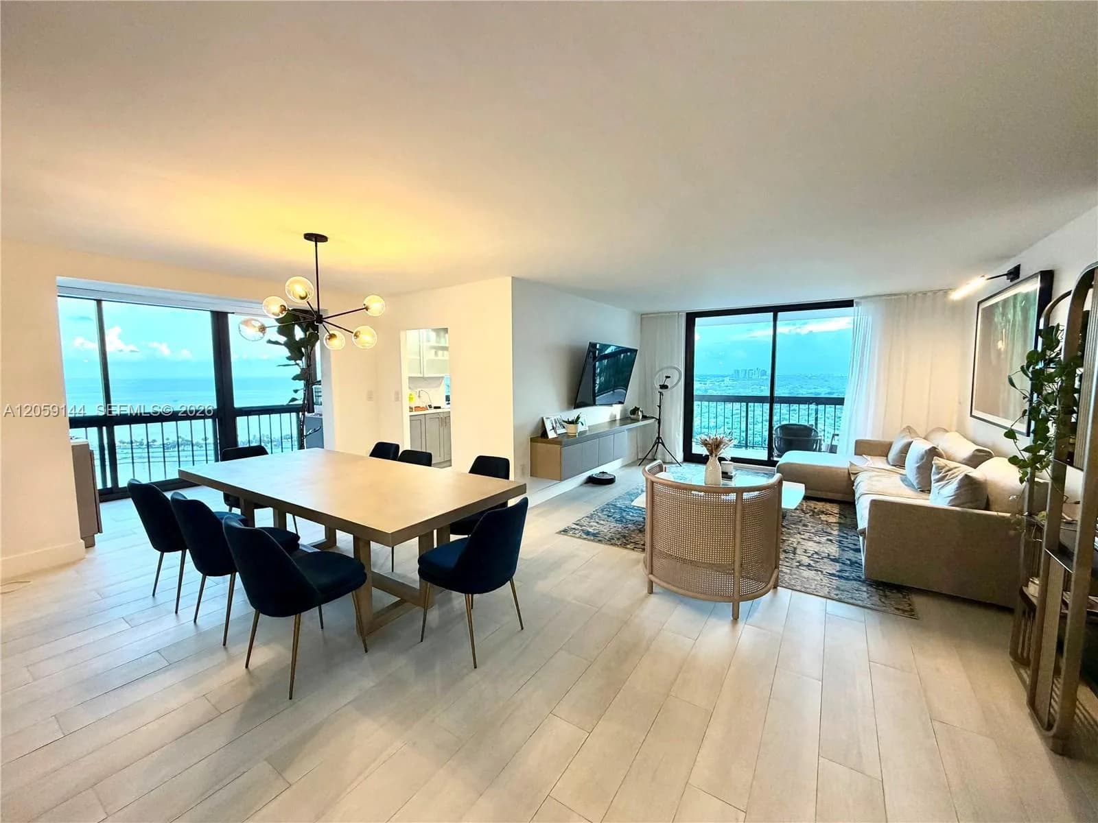 2333 Brickell Ave # 2512, Miami, FL 33129