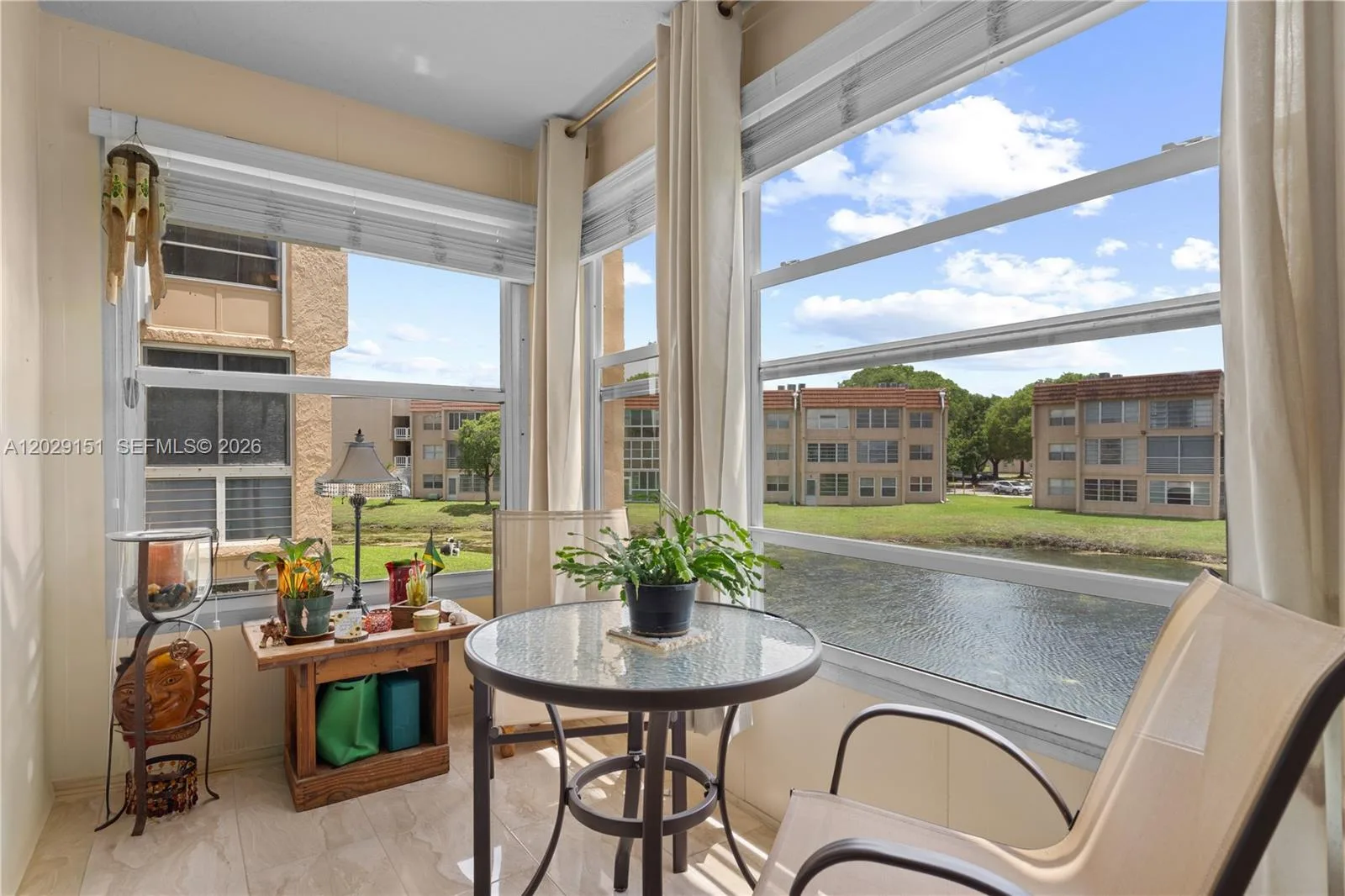 9340 Sunrise Lakes Blvd # 209, Sunrise FL 33322
