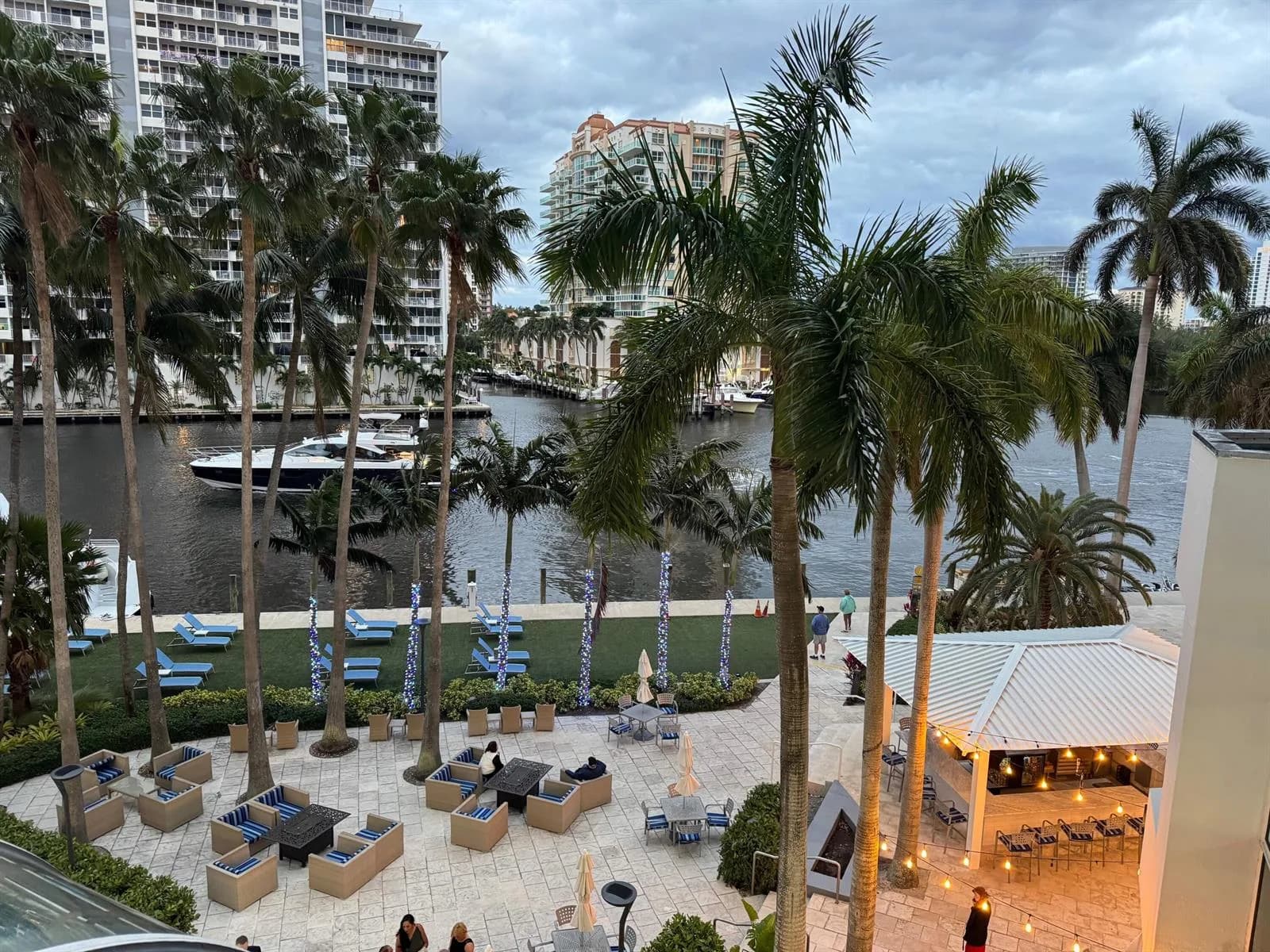 2670 E Sunrise Boulevard # 318, Fort Lauderdale FL 33304