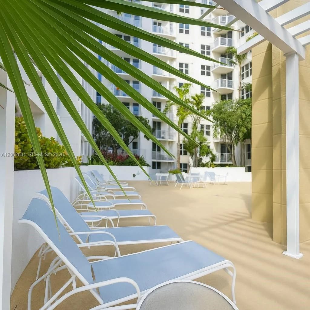 1830 Radius Dr # 308, Hollywood, FL 33020