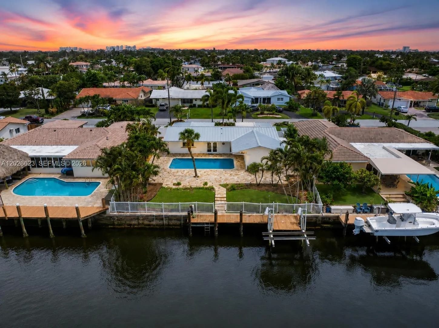 620 SE 11th St, Pompano Beach FL 33060
