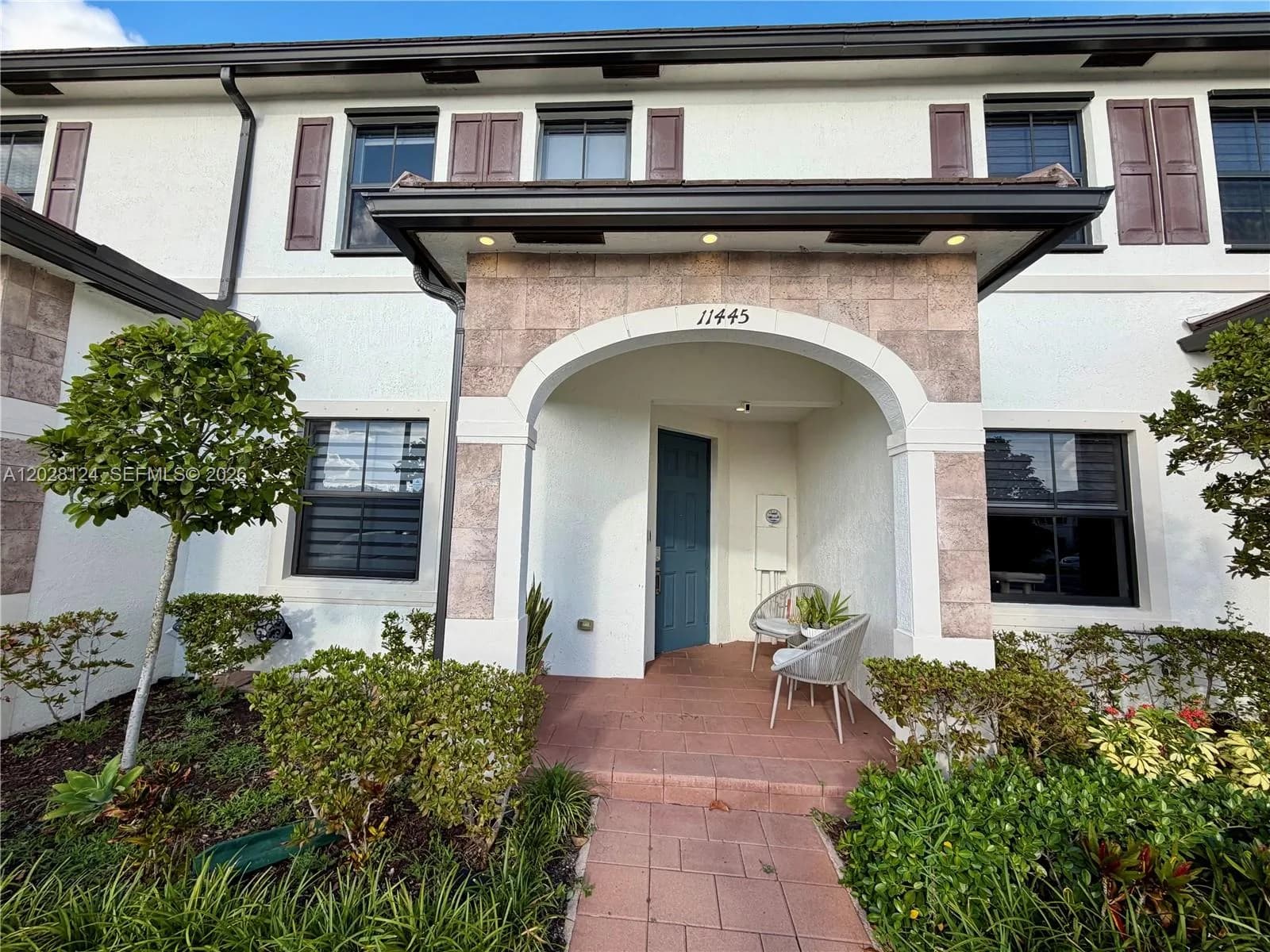 11445 W 33rd Ln, Hialeah, FL 33018