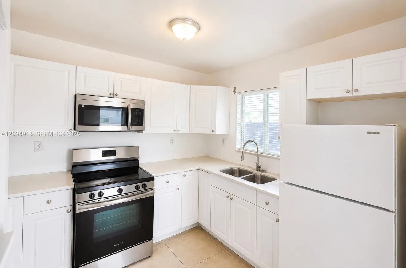 10595 SW 171st St # 10595, Miami, FL 33157