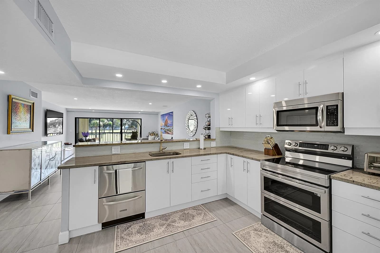 12870 Briarlake Drive # 201, Palm Beach Gardens FL 33418