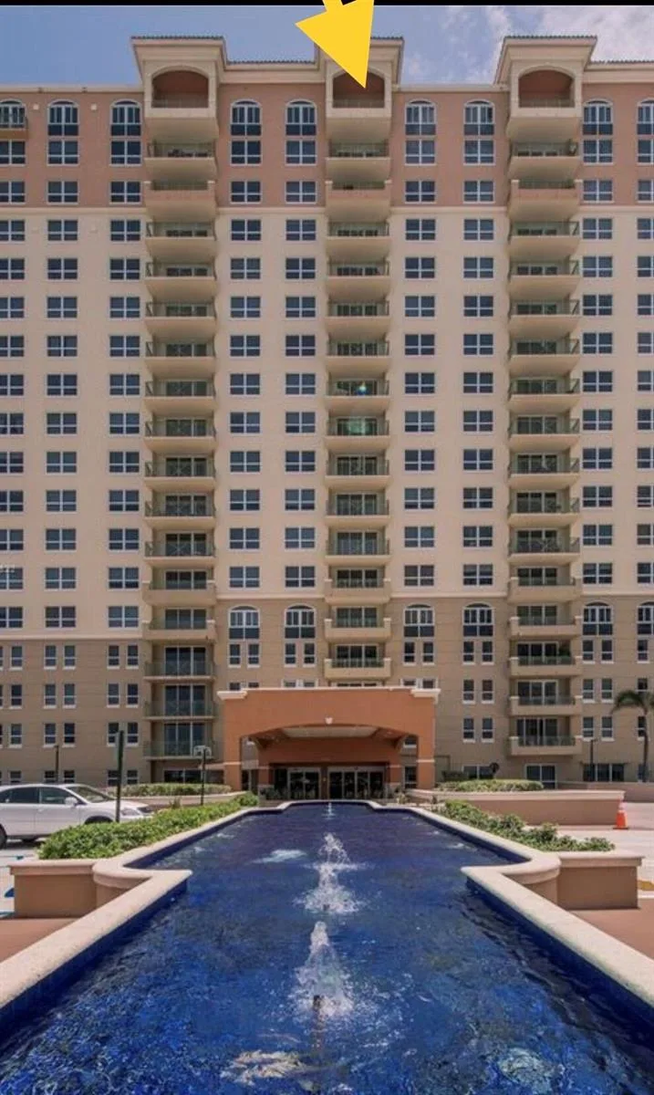 2080 S Ocean Drive # Ph8, Hallandale Beach FL 33009
