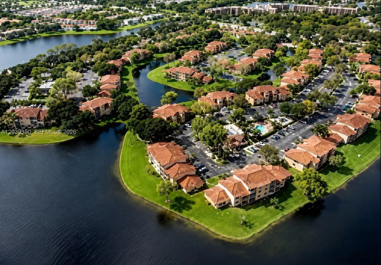 9953 NW Nob Hill Pl # 9953, Sunrise FL 33351