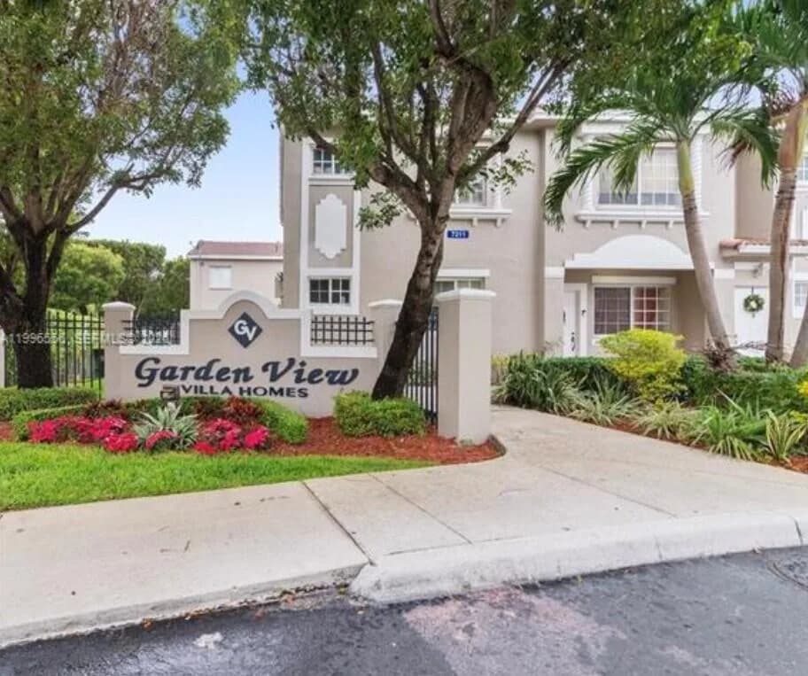 7211 NW 174th Terrace # 203, Hialeah FL 33015