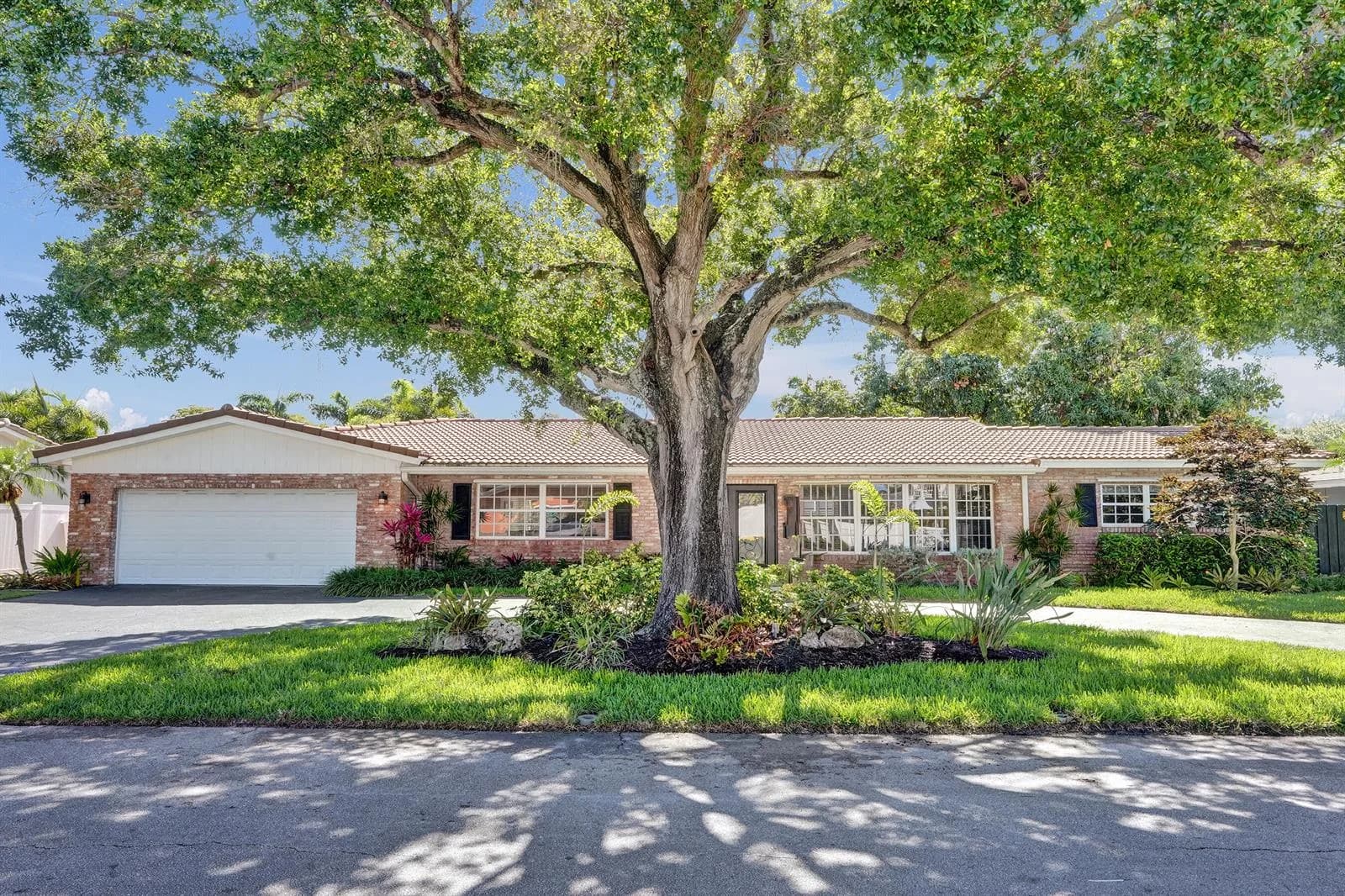 3930 NE 21st Avenue, Fort Lauderdale FL 33308