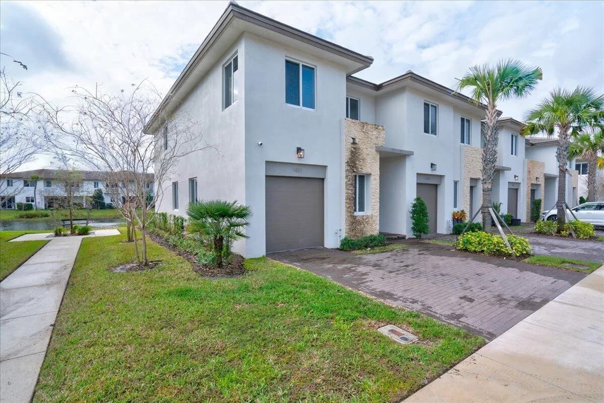 1451 Pioneer Way, Royal Palm Beach FL 33411