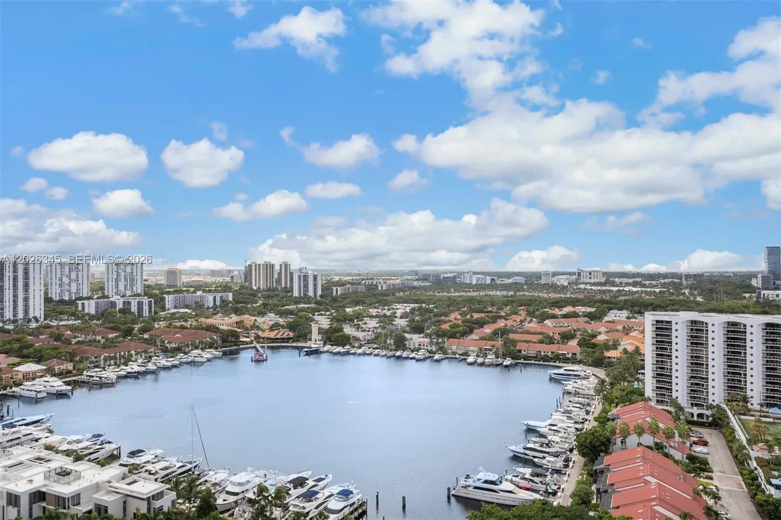 21205 Yacht Club Dr # 2403, Aventura, FL 33180