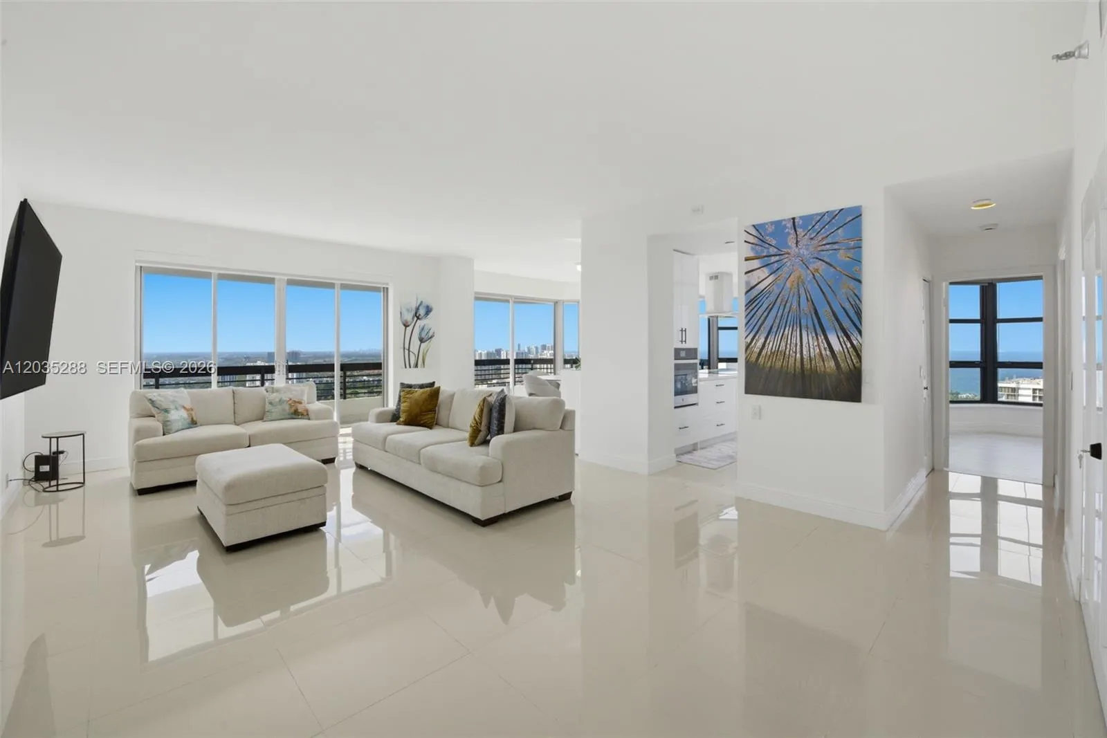 3500 Mystic Pointe Dr # PH5, Aventura FL 33180