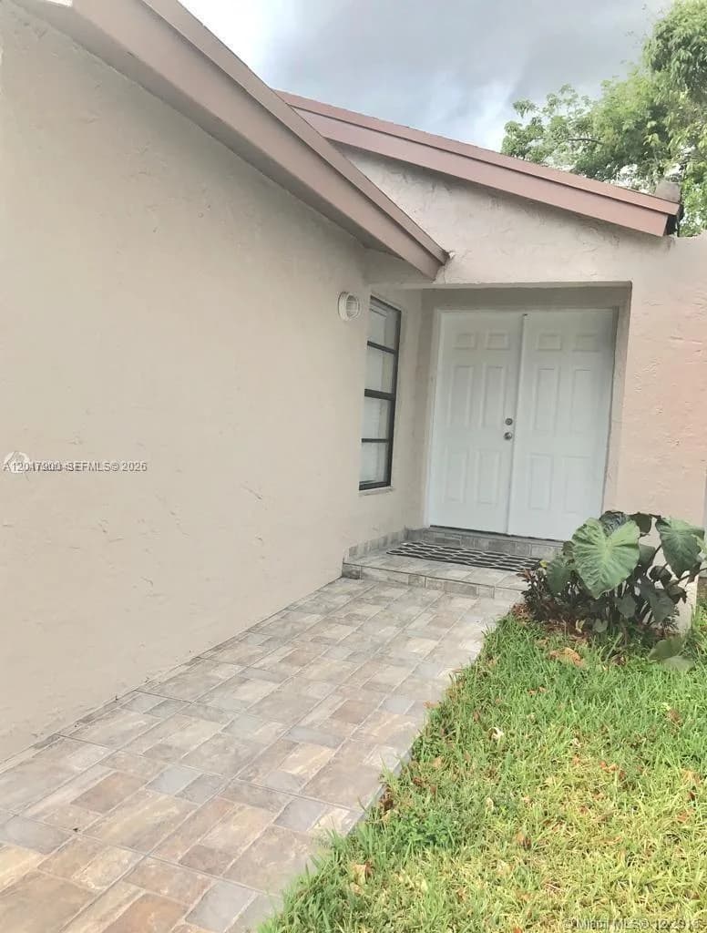 11447 SW 33rd Ln # 0, Miami, FL 33165