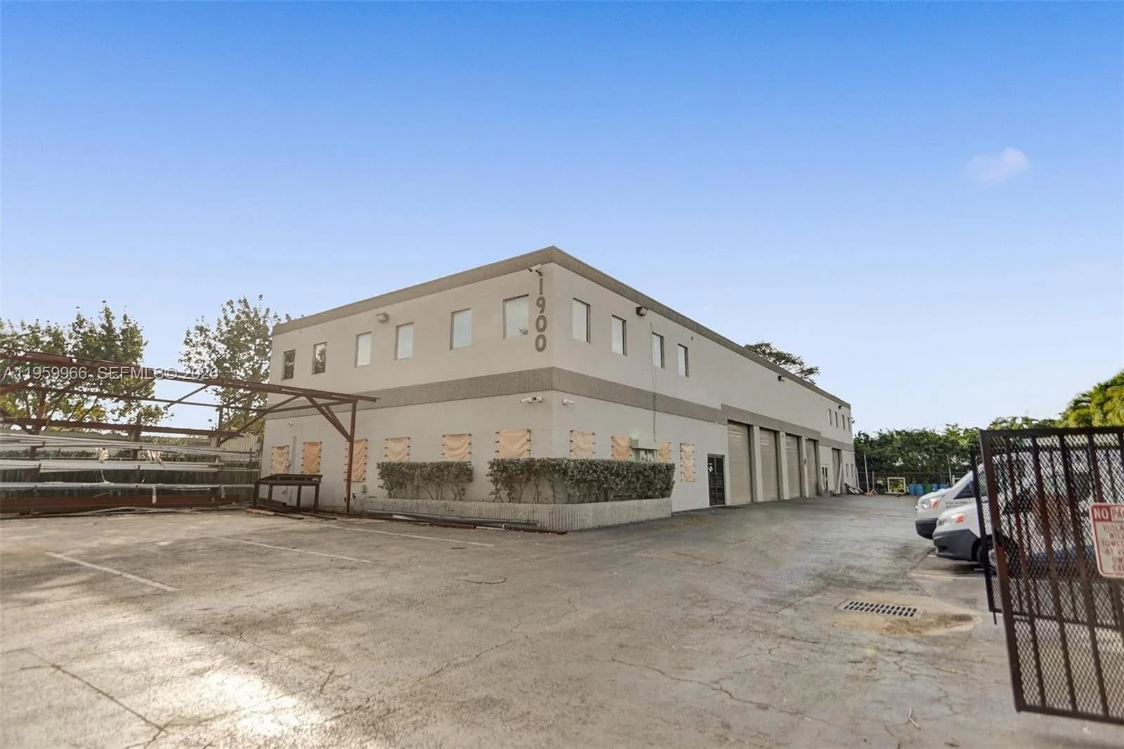 1900 NW 32nd St, Pompano Beach FL 33064