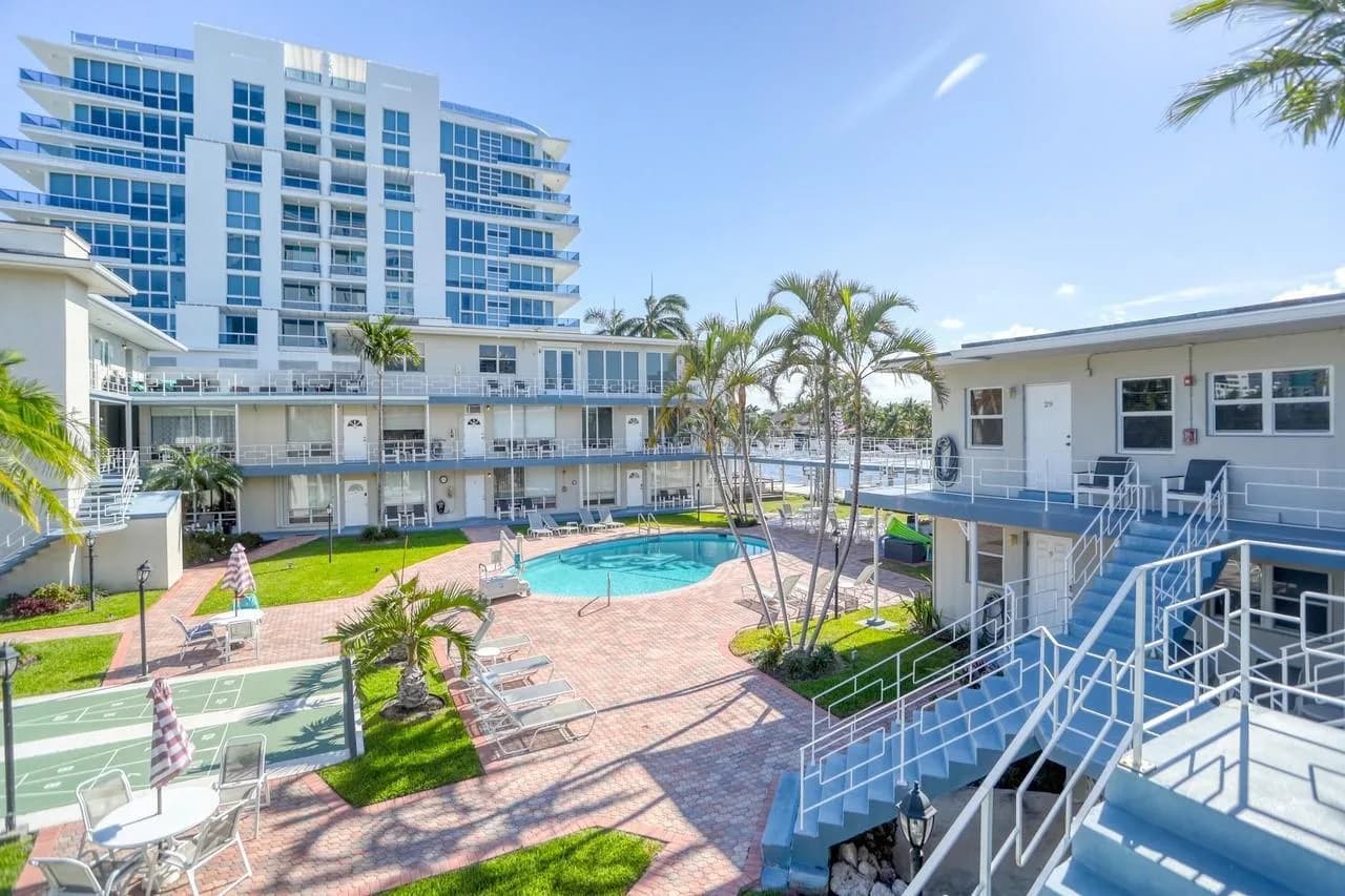 741 Bayshore Drive # 32n, Fort Lauderdale, FL 33304