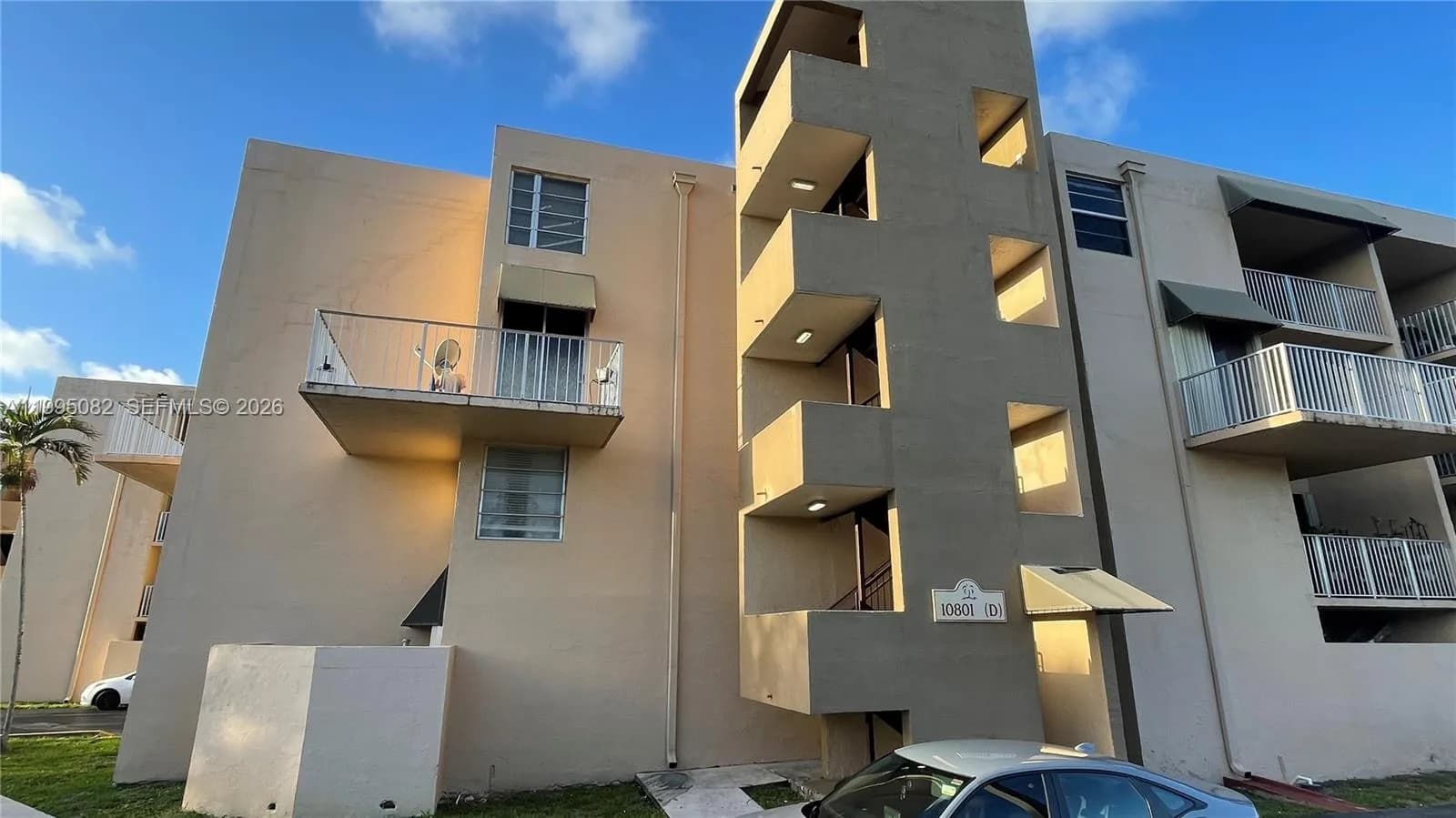 10801 SW 109th Ct # D108, Miami, FL 33176