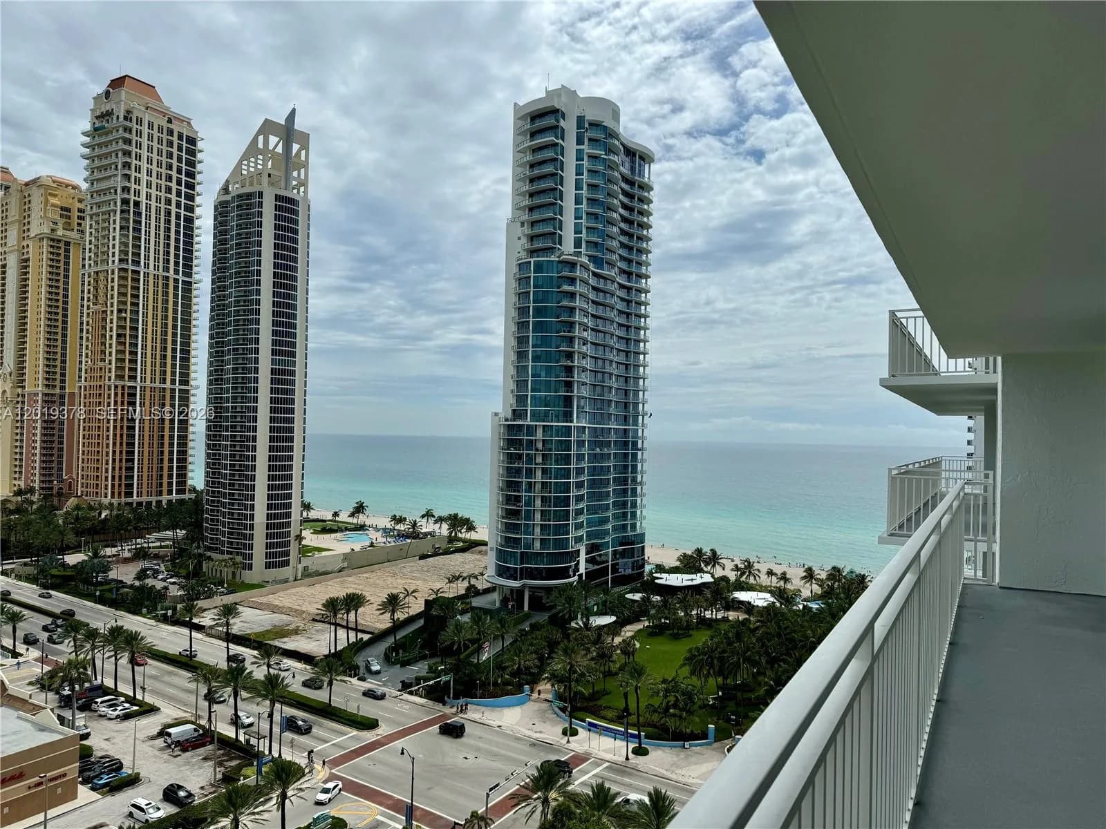 210 174th St # 1918, Sunny Isles Beach FL 33160