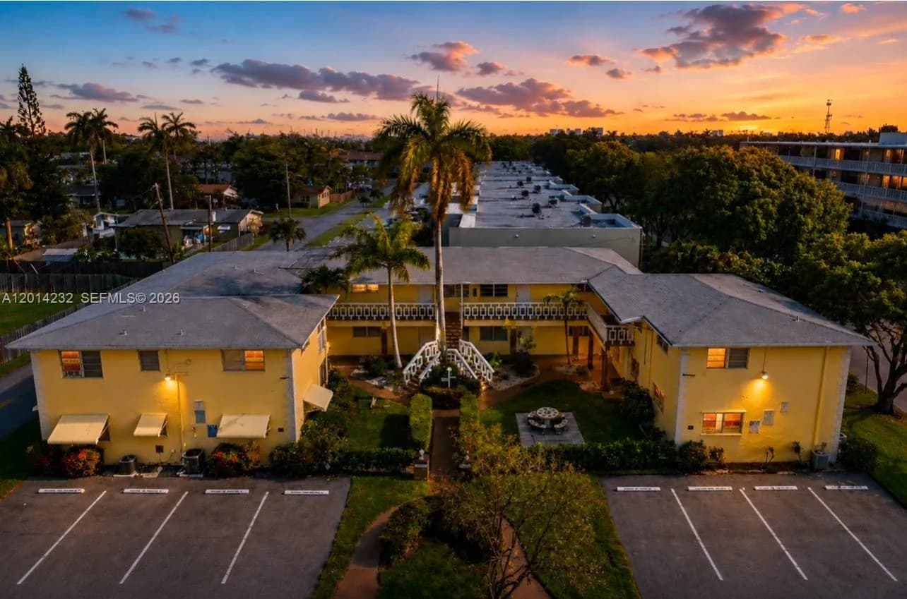 1501 Arthur St # 6, Hollywood, FL 33020