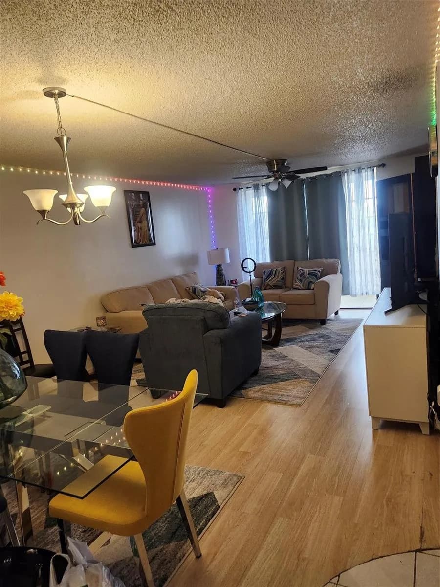 2840 Somerset Drive # 404 M, Lauderdale Lakes FL 33311