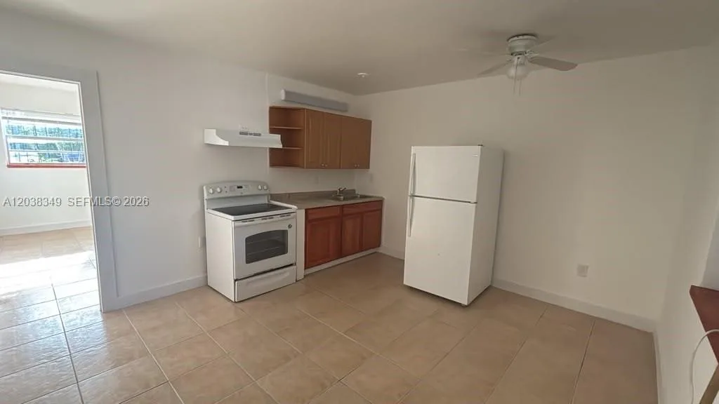8450 NE Miami Ct # 4, Miami, FL 33138