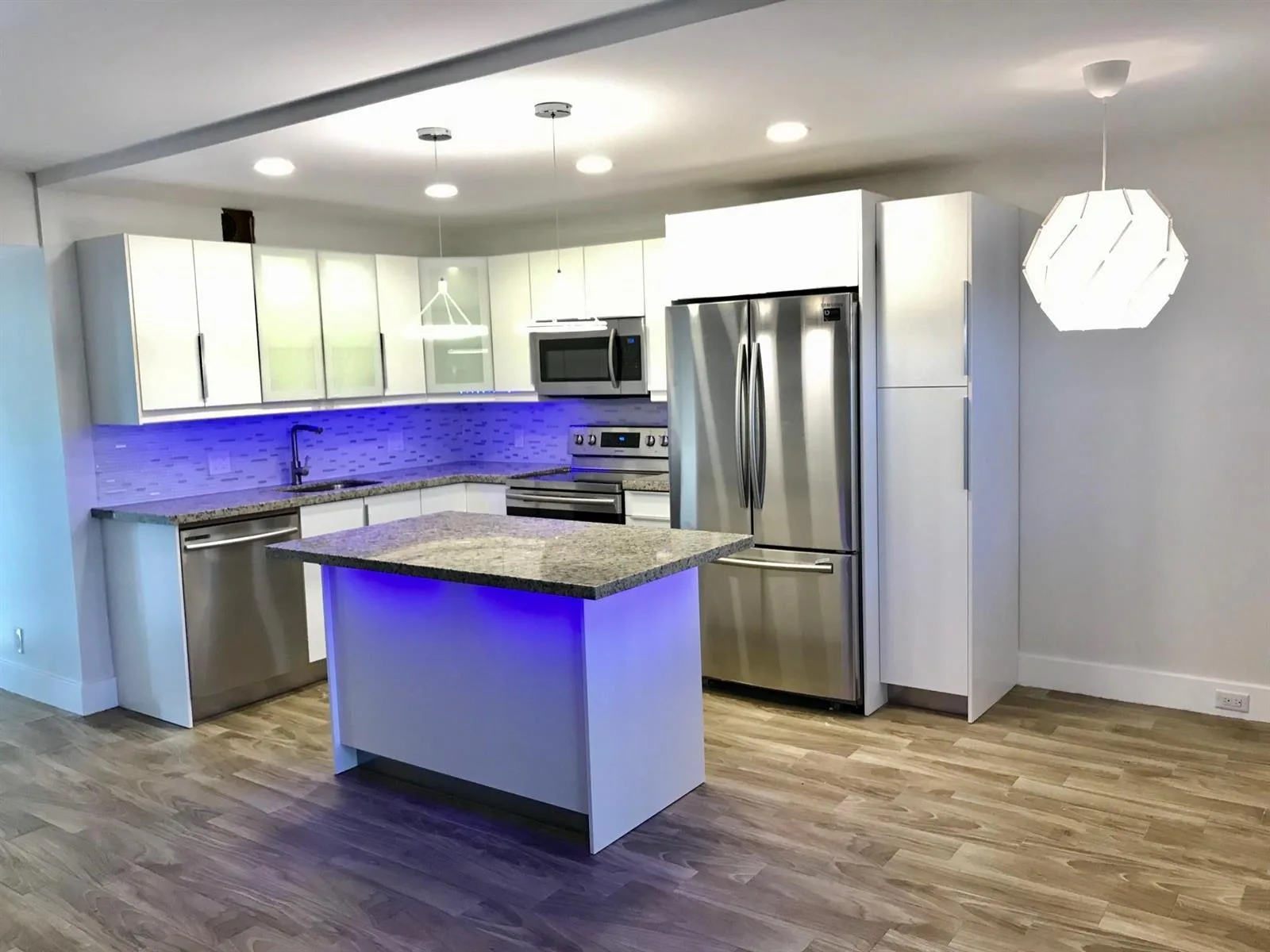 300 SW 134th Way # E210, Hollywood, FL 33027