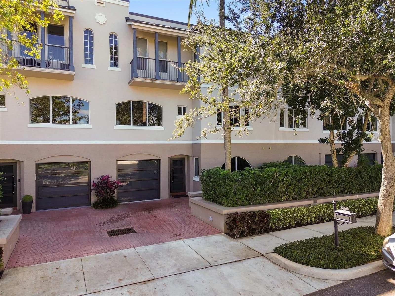 456 E Boca Raton Road, Boca Raton FL 33432