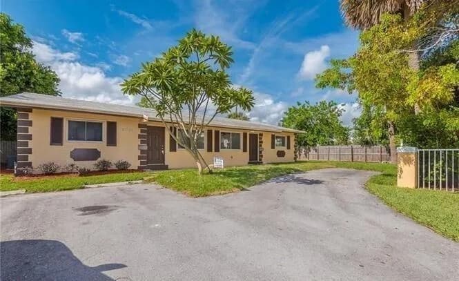 2061 NE 25th Avenue # A, Pompano Beach, FL 33062
