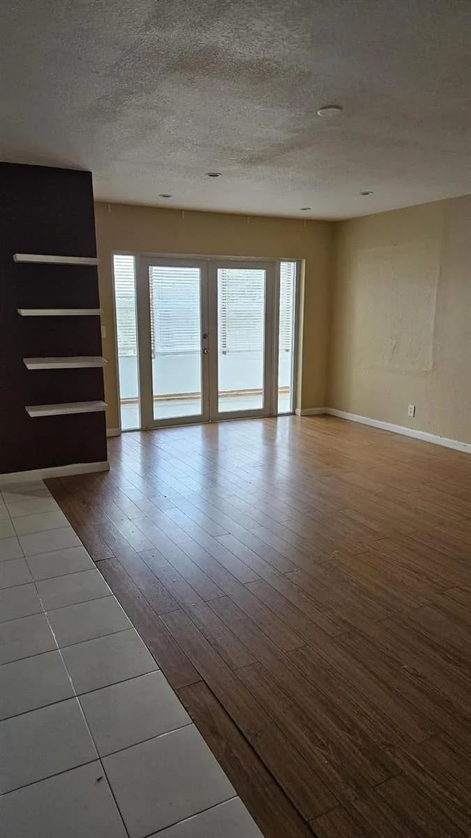 4042 NW 19th Street # F411, Fort Lauderdale FL 33313