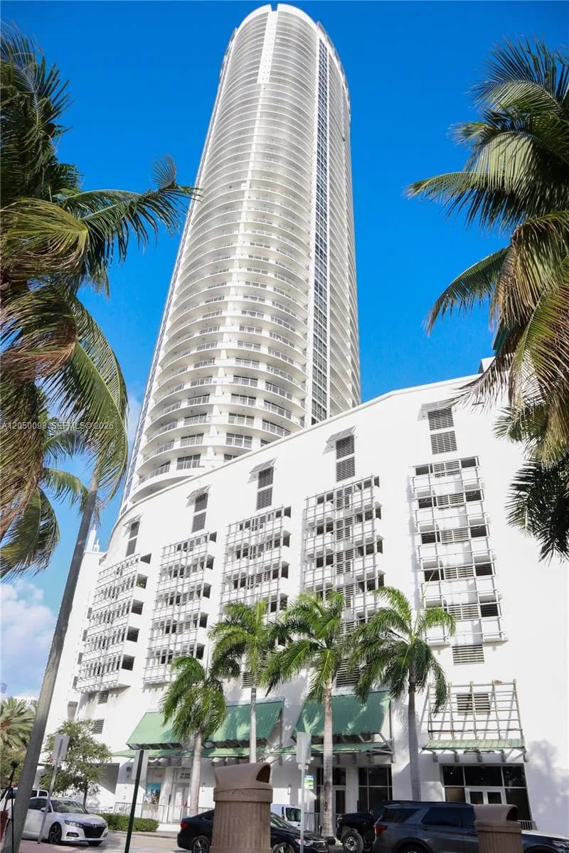 1750 N Bayshore Dr # 3411, Miami, FL 33132