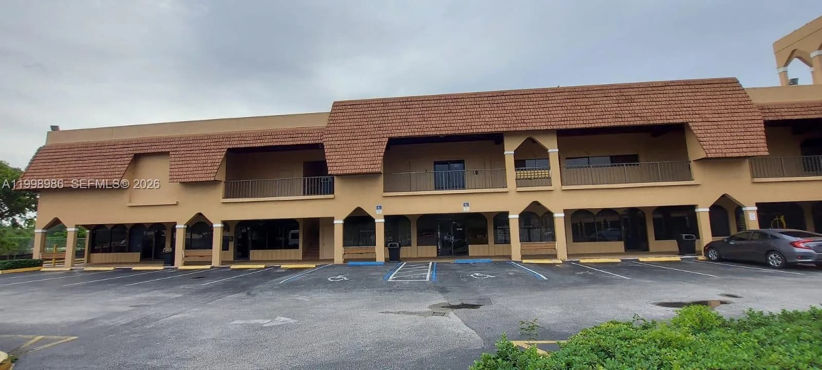 5460 N State Road 7 # 219, North Lauderdale FL 33319
