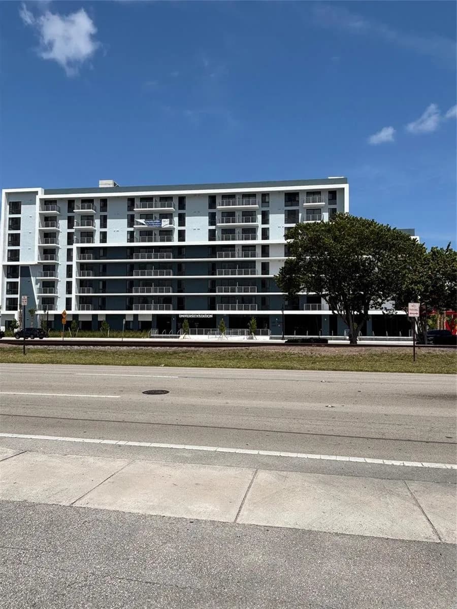 2117 Polk Street, Hollywood FL 33020