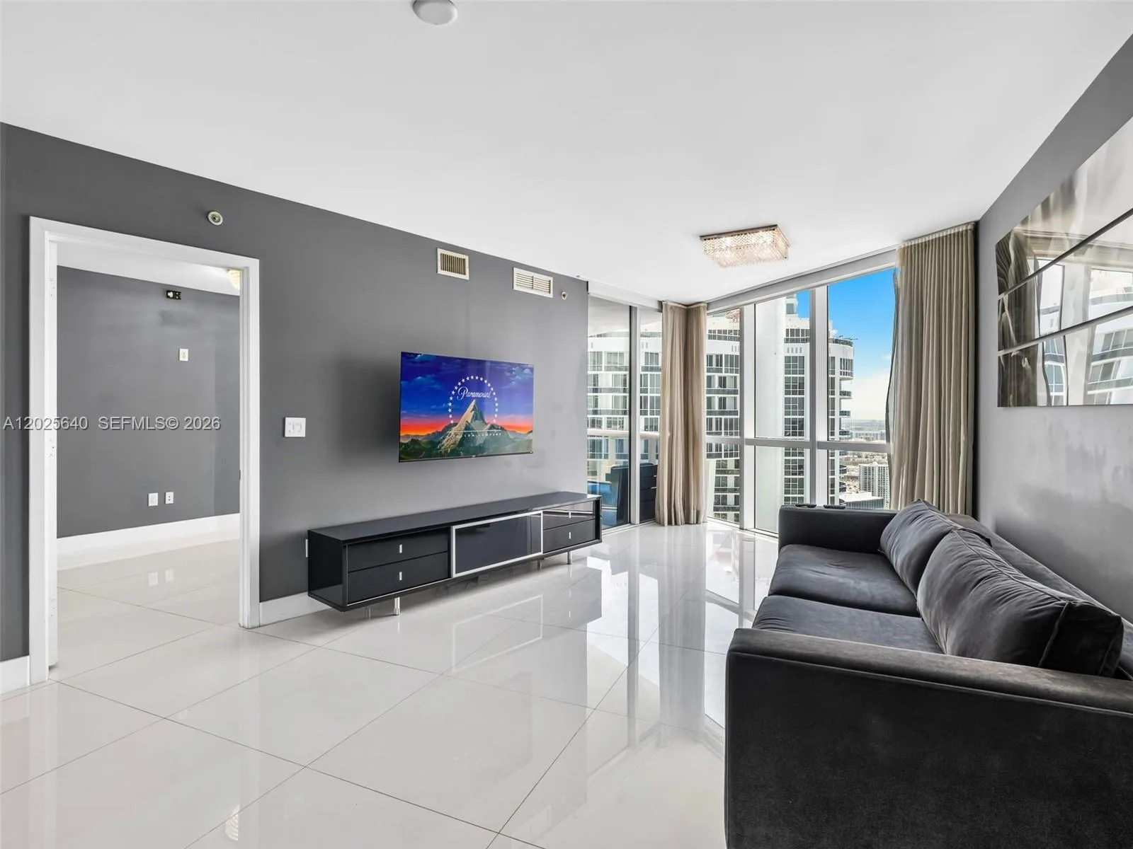 18201 Collins Ave # 5303, Sunny Isles Beach FL 33160