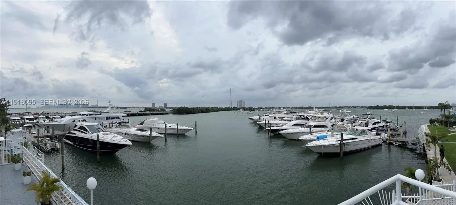 7904 West Dr # 111, North Bay Village FL 33141