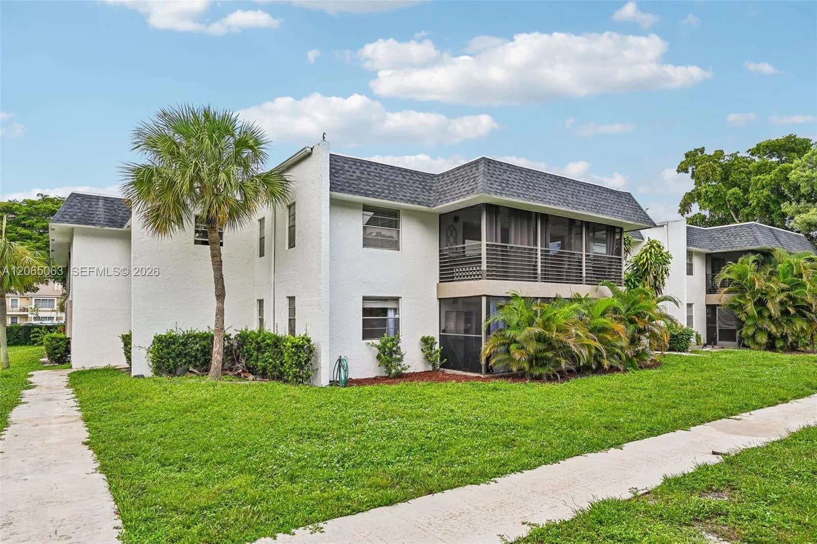 2830 Riverside Dr # 103-3, Coral Springs FL 33065