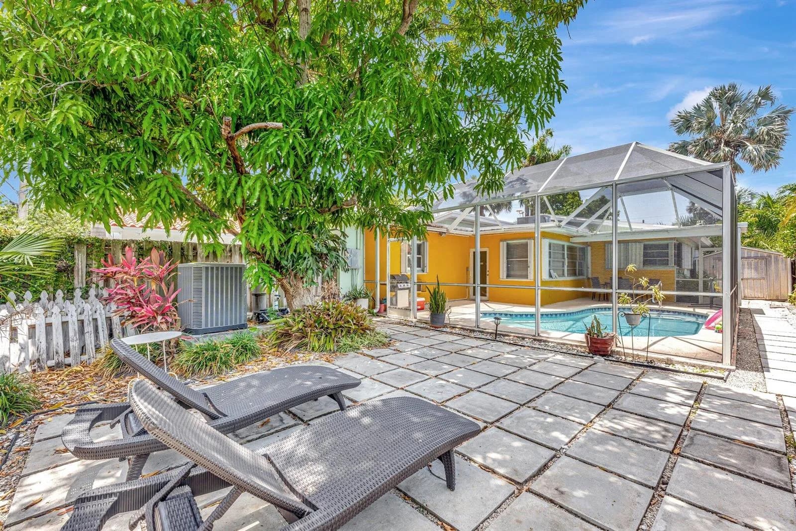 1246 Johnson Street, Hollywood FL 33019