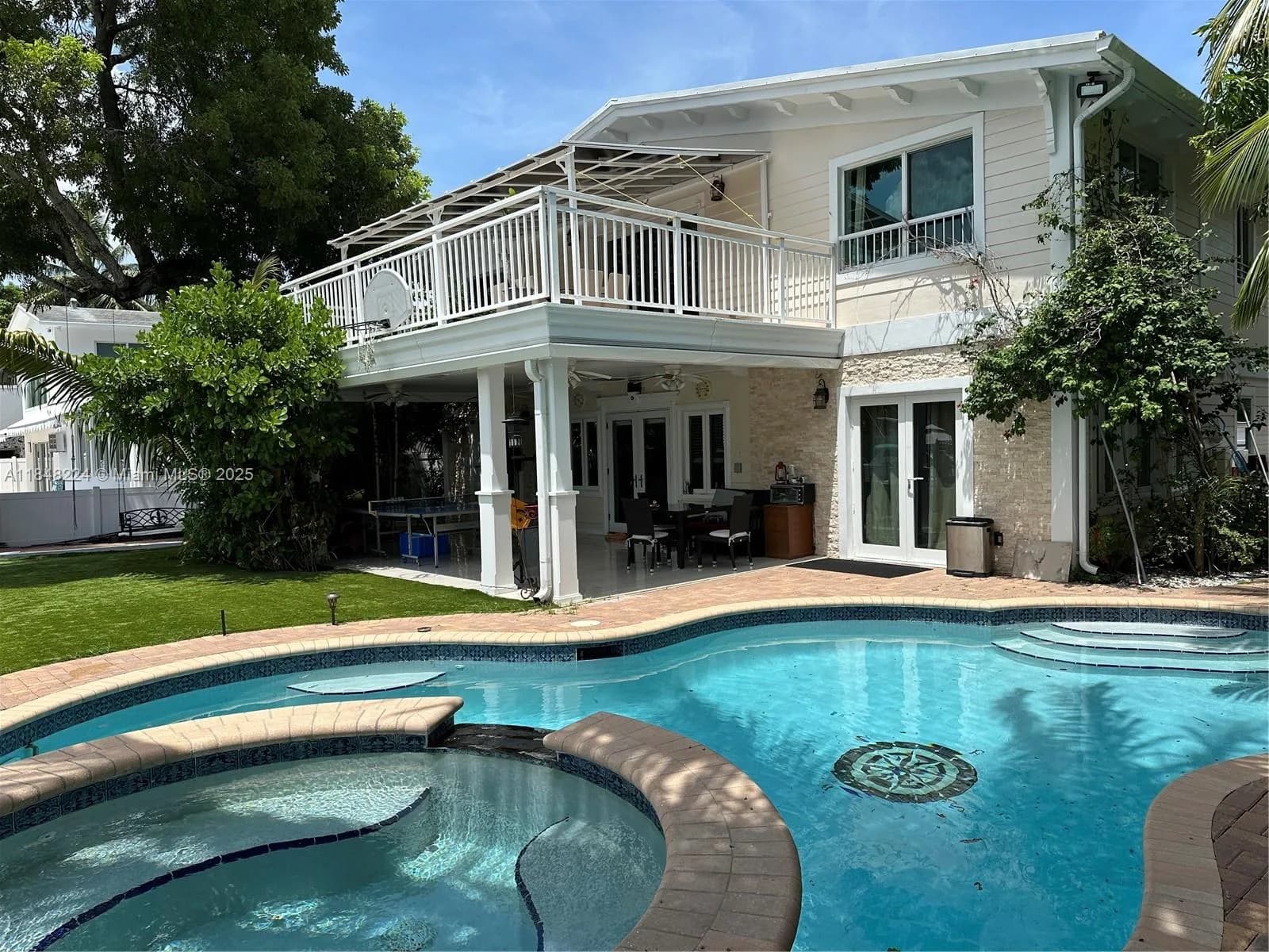 1524 Argyle Dr, Fort Lauderdale FL 33312