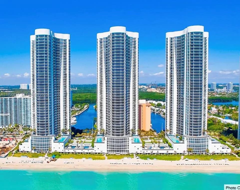 15811 Collins Ave # 2805, Sunny Isles Beach FL 33160