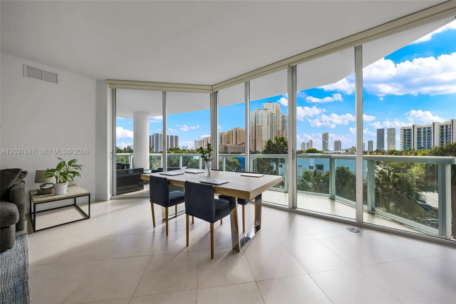 3131 NE 188th St # 506, Aventura FL 33180