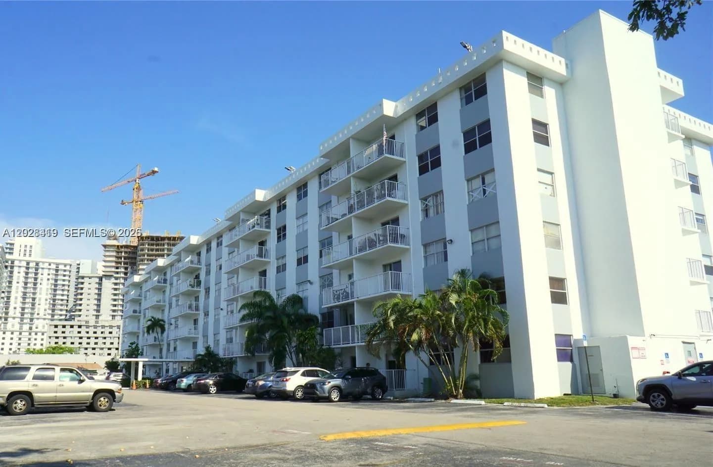 16465 NE 22nd Avenue # 206, North Miami Beach FL 33160