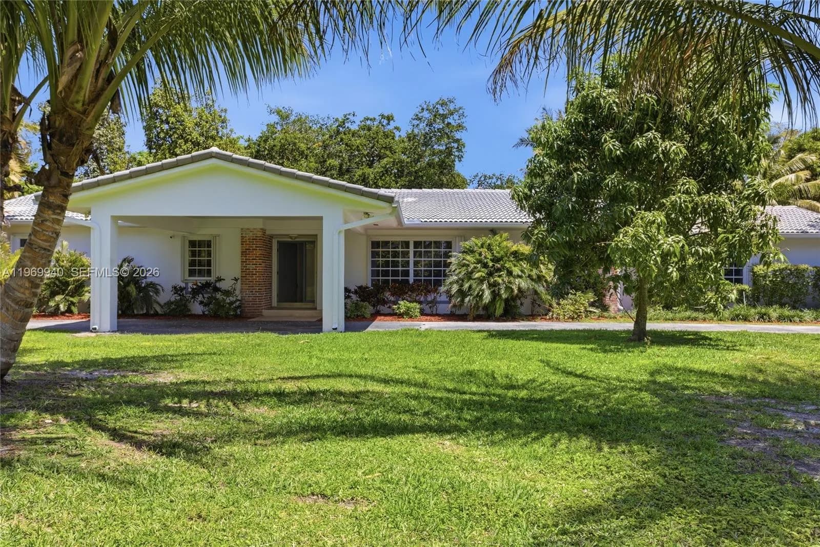 14721 SW 67th Ave, Coral Gables, FL 33158