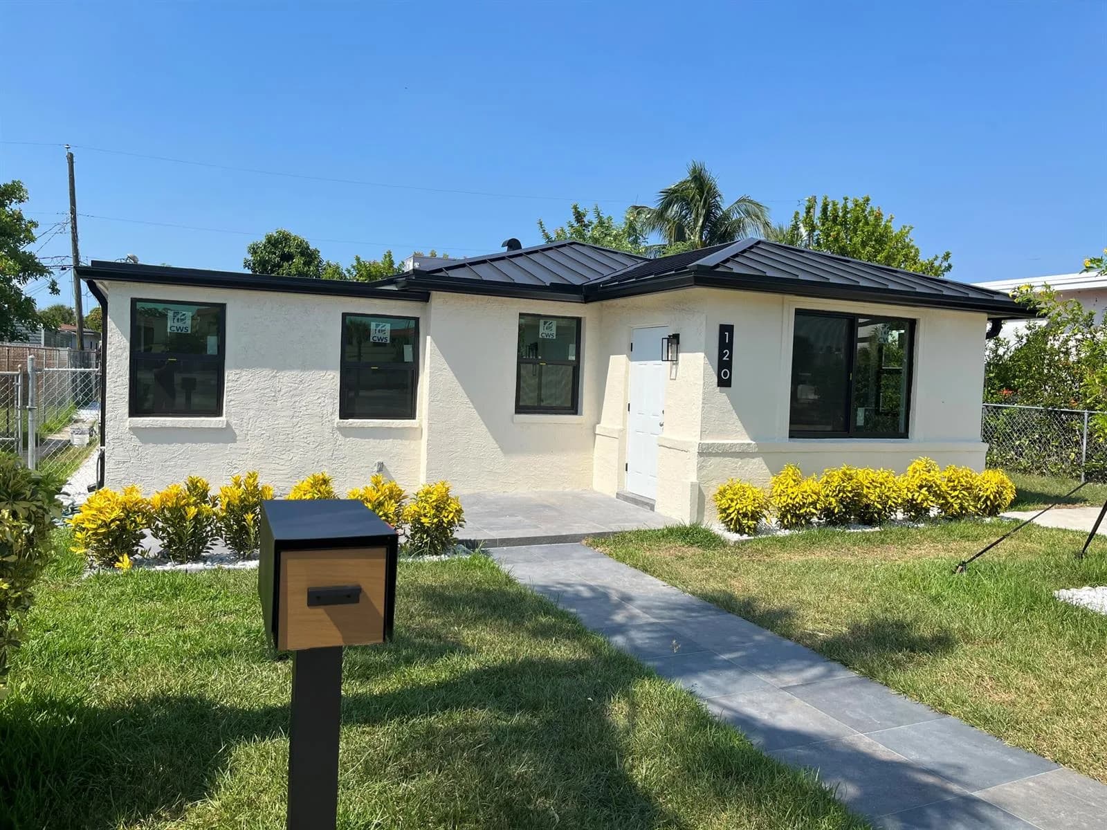 120 W 22ND Street, Riviera Beach FL 33404