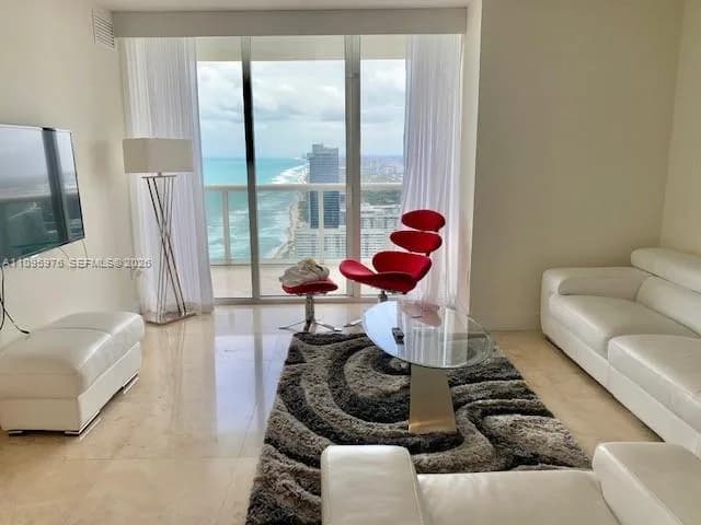 1830 S Ocean Dr # 4904, Hallandale Beach FL 33009
