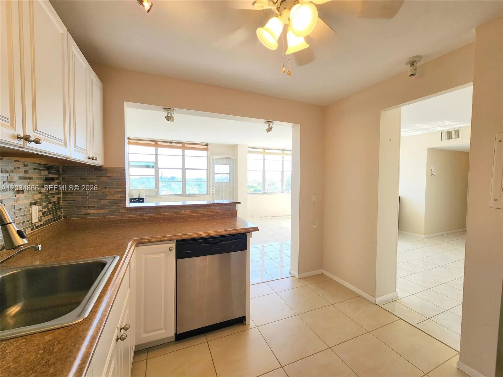 2025 NE 164th St # 503, North Miami Beach FL 33162