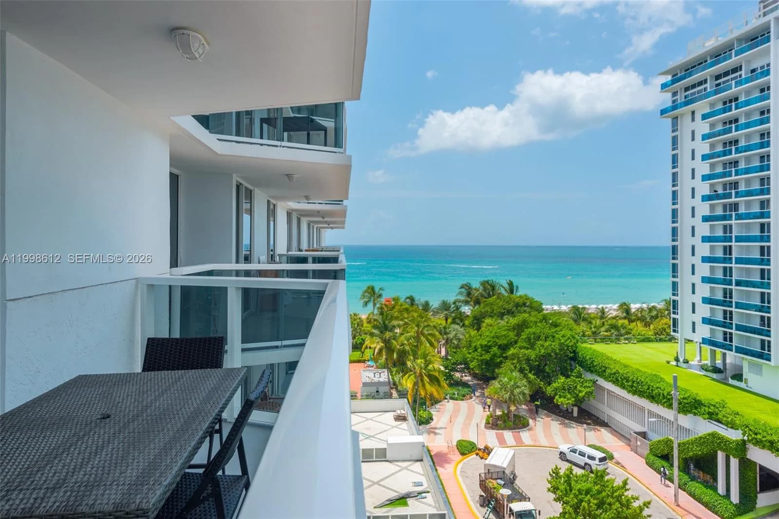 2401 Collins Ave # 1007, Miami Beach, FL 33140